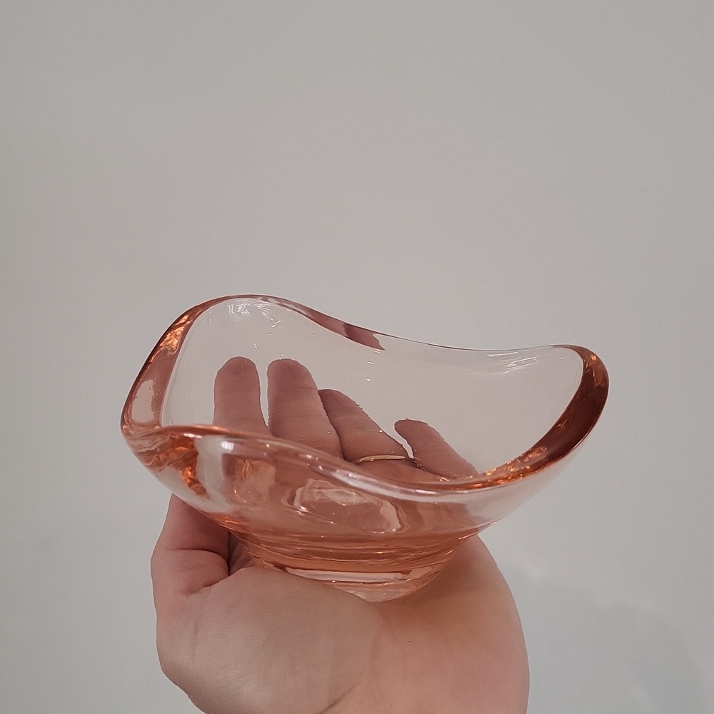 Pink small dish Candy Dish trinket dish Bowl Vintage irregular triangular waved